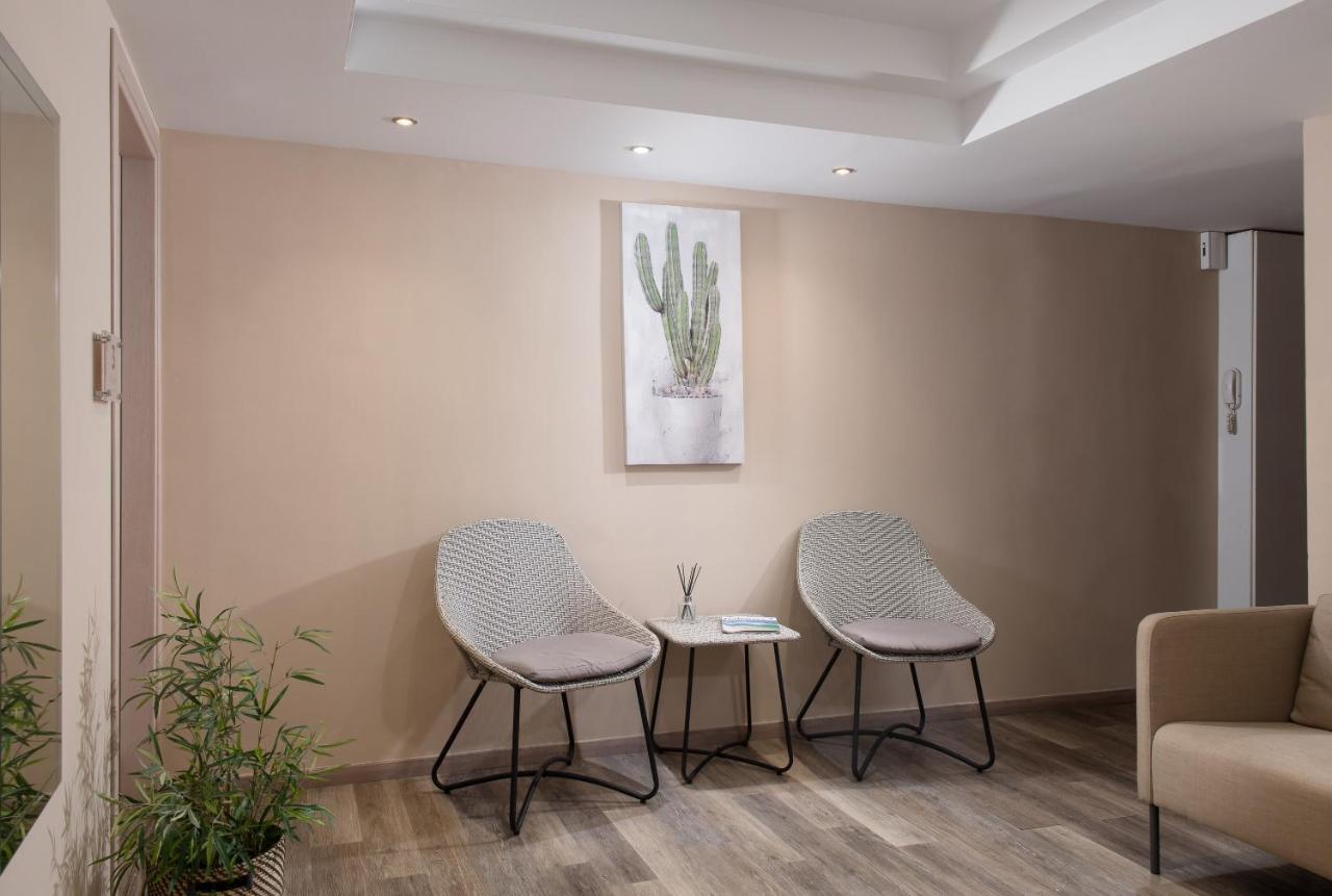 Enattica Syntagma Living Apartment Athens Exterior photo